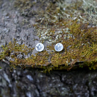 Spring Hug Studs